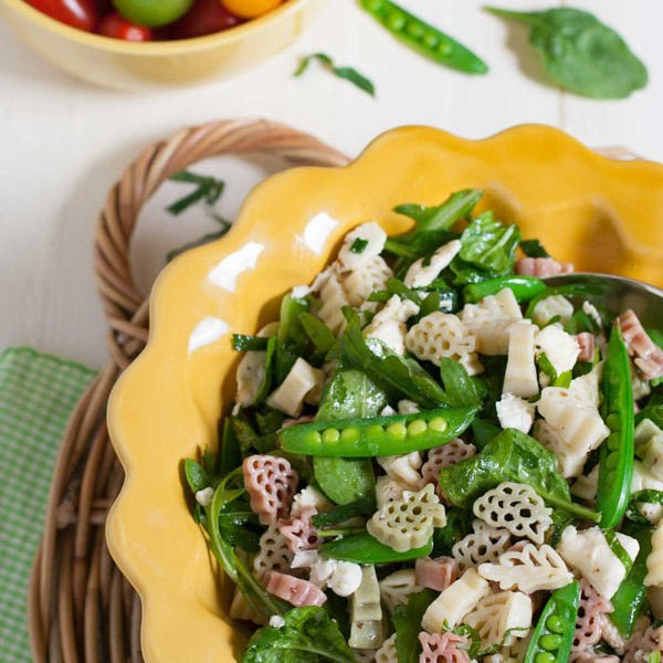 Arugula, Spinach, and Mozzarella Pasta Salad - World of Pastabilities