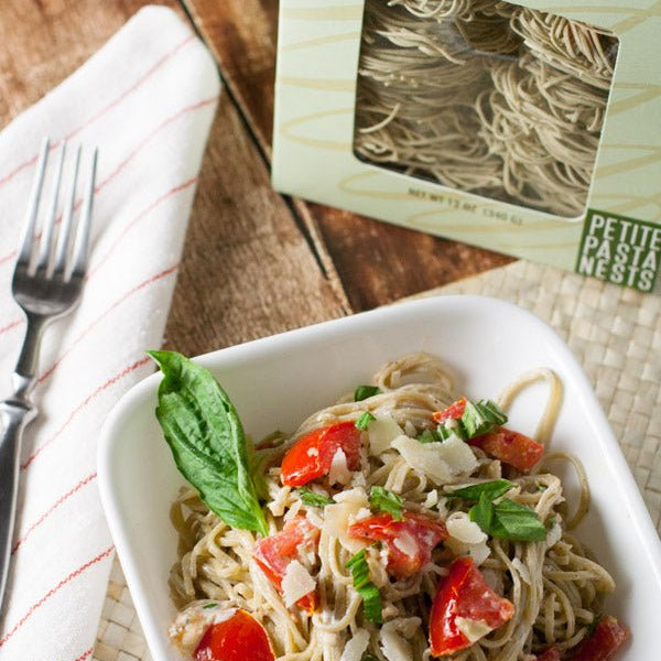 Quick Fresh Tomato and Goat Cheese Pasta - World of Pastabilities